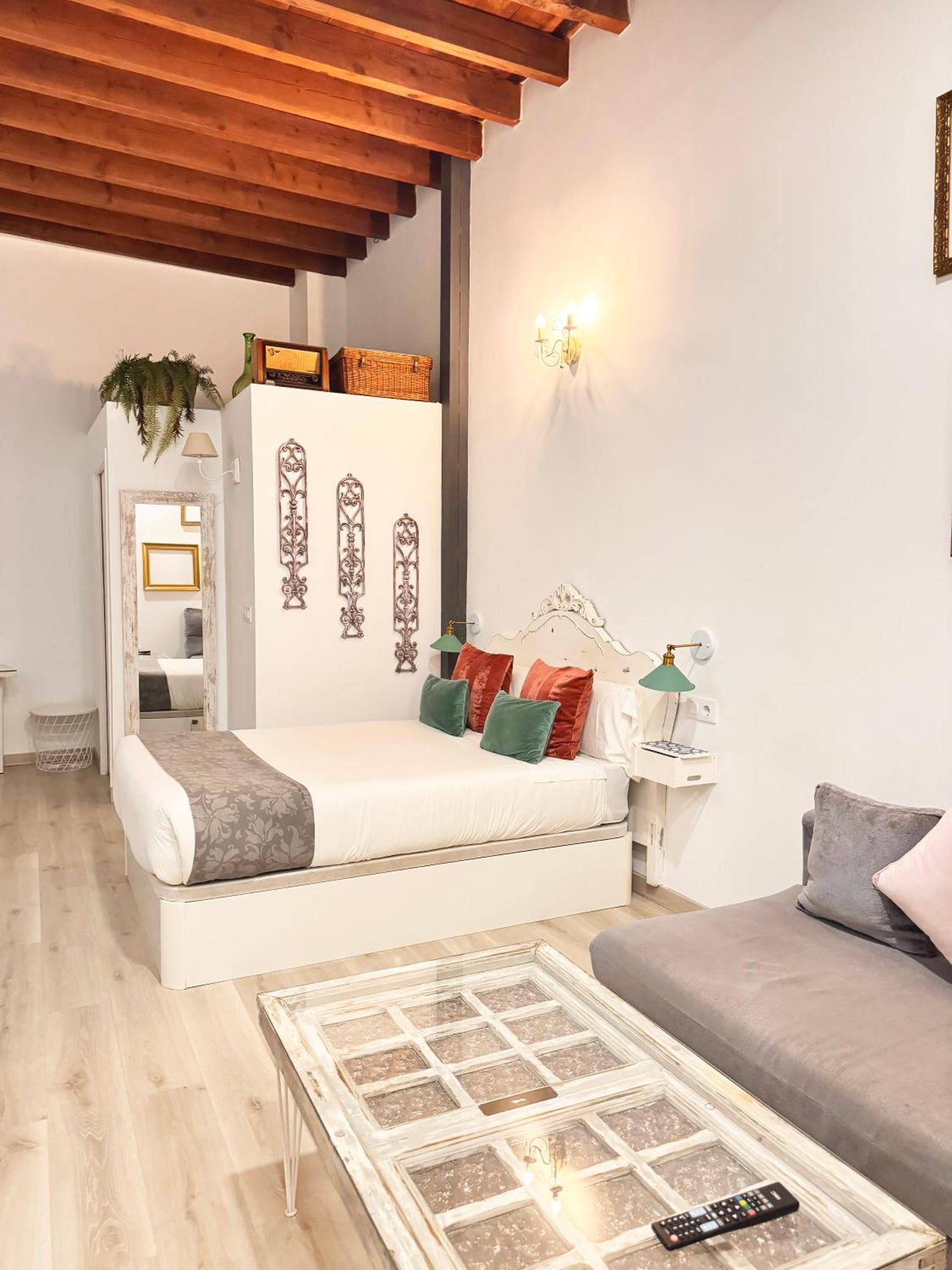 Palace House Hercules - Apartments Sevilha Quarto foto